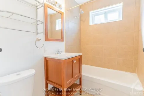 543 Kirkwood Avenue, ON K1Z 5X2