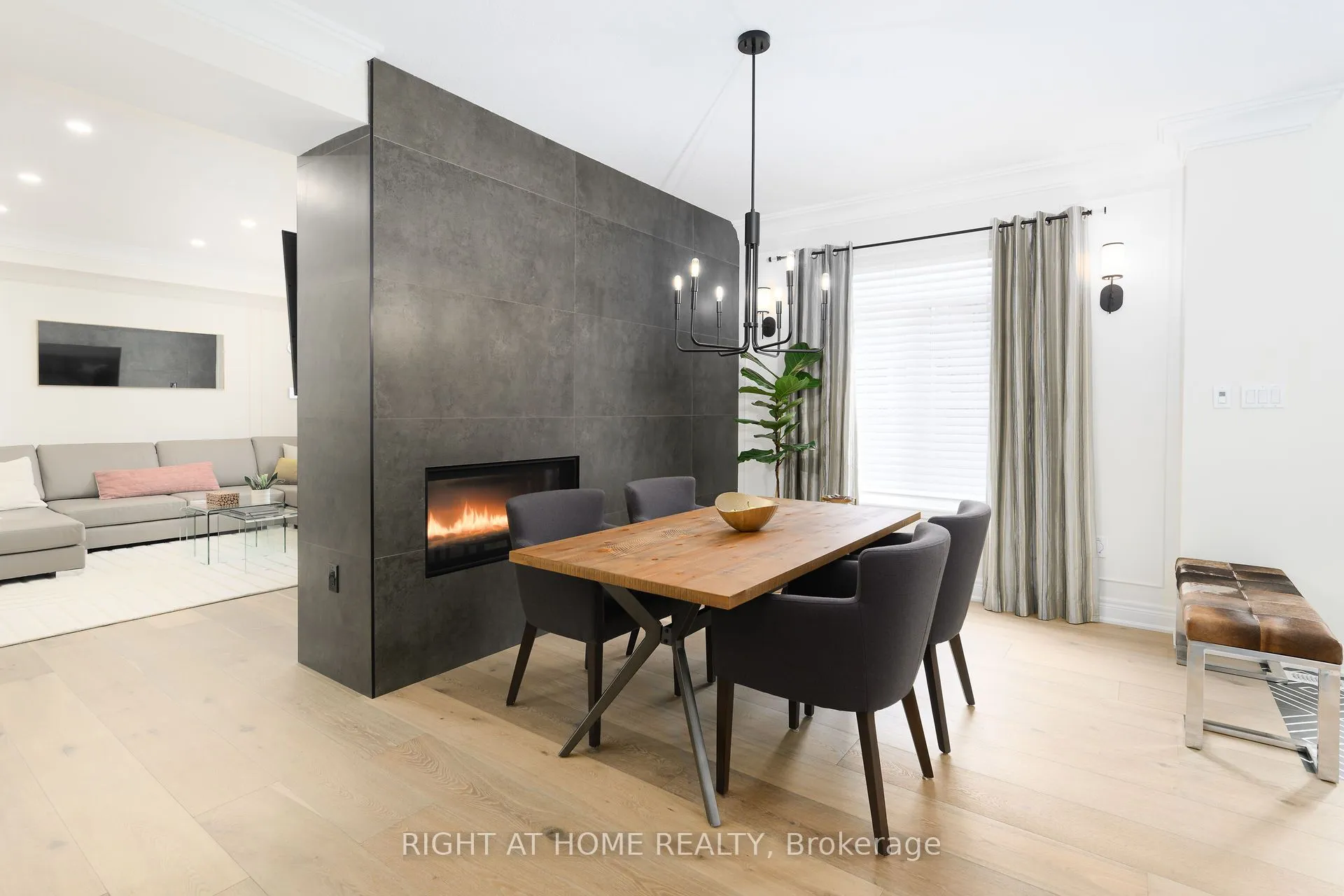 270 Main Street, ON L3M 0B3