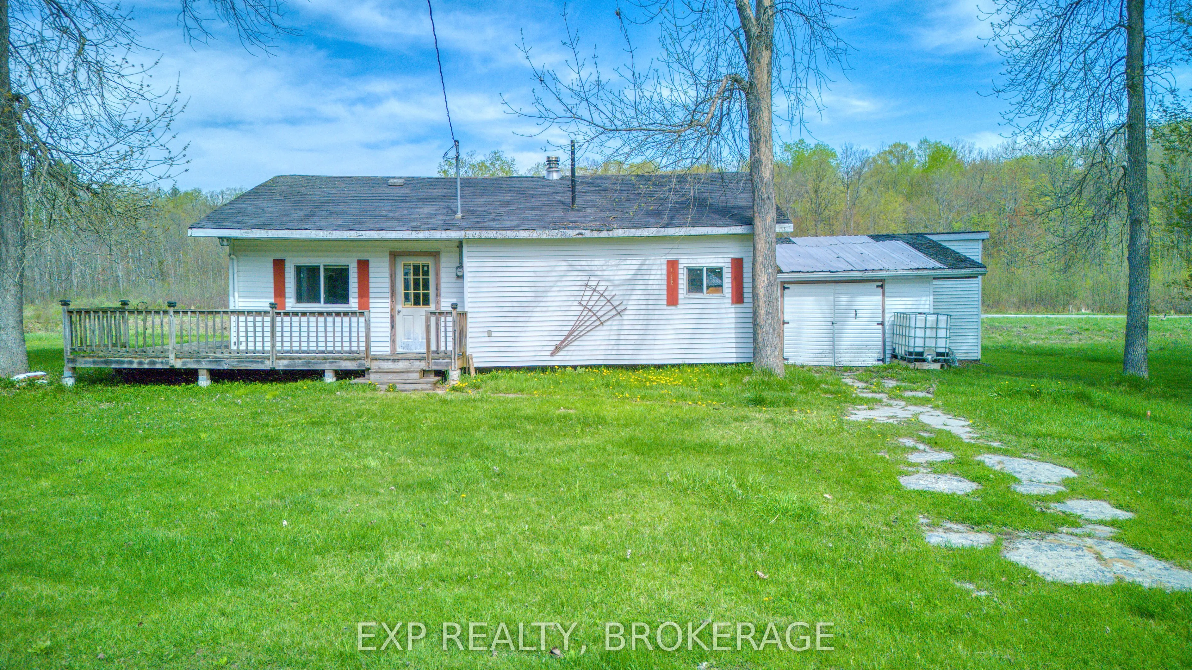 1013 Turner Way, ON K0H 1B0