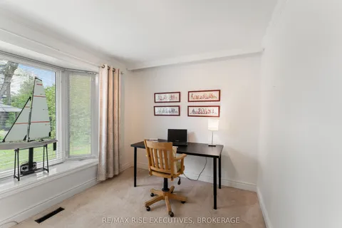 115 Fairway Hill Crescent, ON K7M 2B5