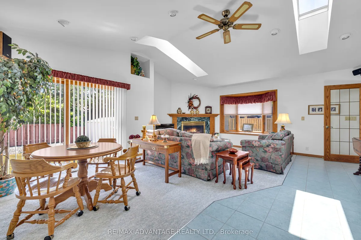 2360 Leonard Road, ON N8W 4L7