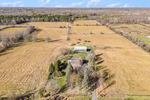 18873 KENYON CONCESSION 5 Road, ON K0C 1A0