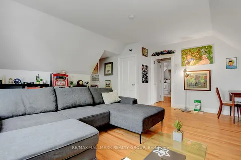 120 Strathcona Avenue, ON K1S 1X6