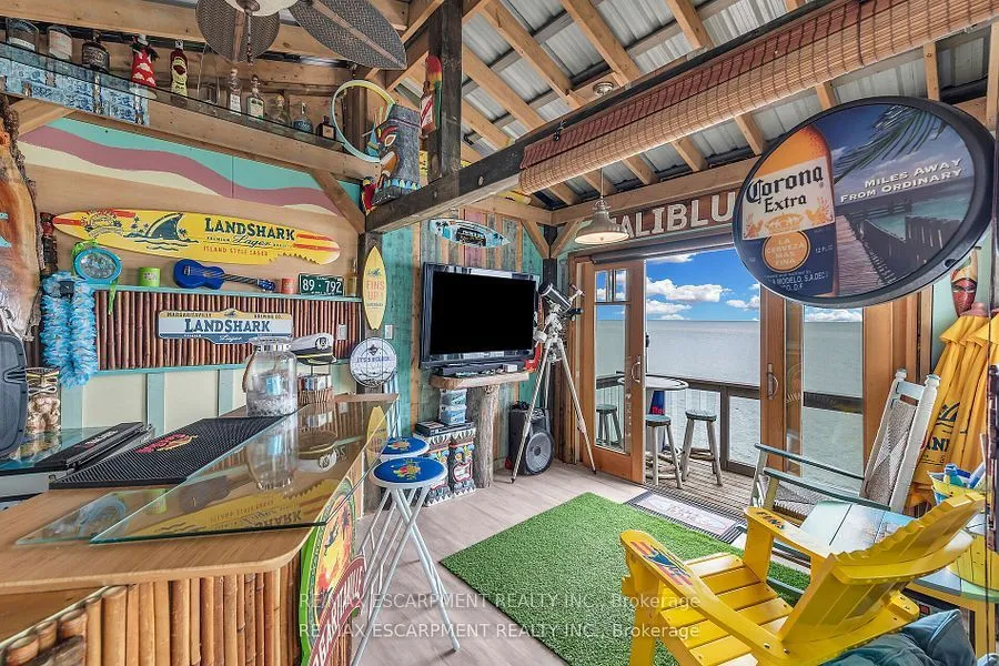 2090 Lakeshore Road, ON N1A 2W8