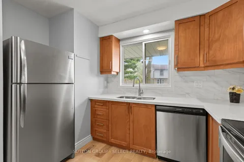 74 Archer Crescent, ON N6E 2A5