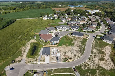 67 Hunter Drive, ON N0E 1M0