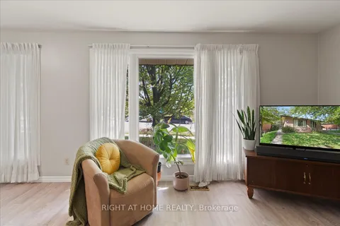 136 Langton Street, ON K9H 6K2