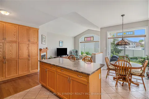 852 Swallowtail Crescent, ON K4A 4M5