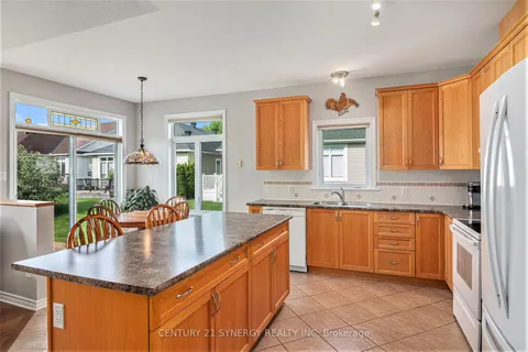 852 Swallowtail Crescent, ON K4A 4M5