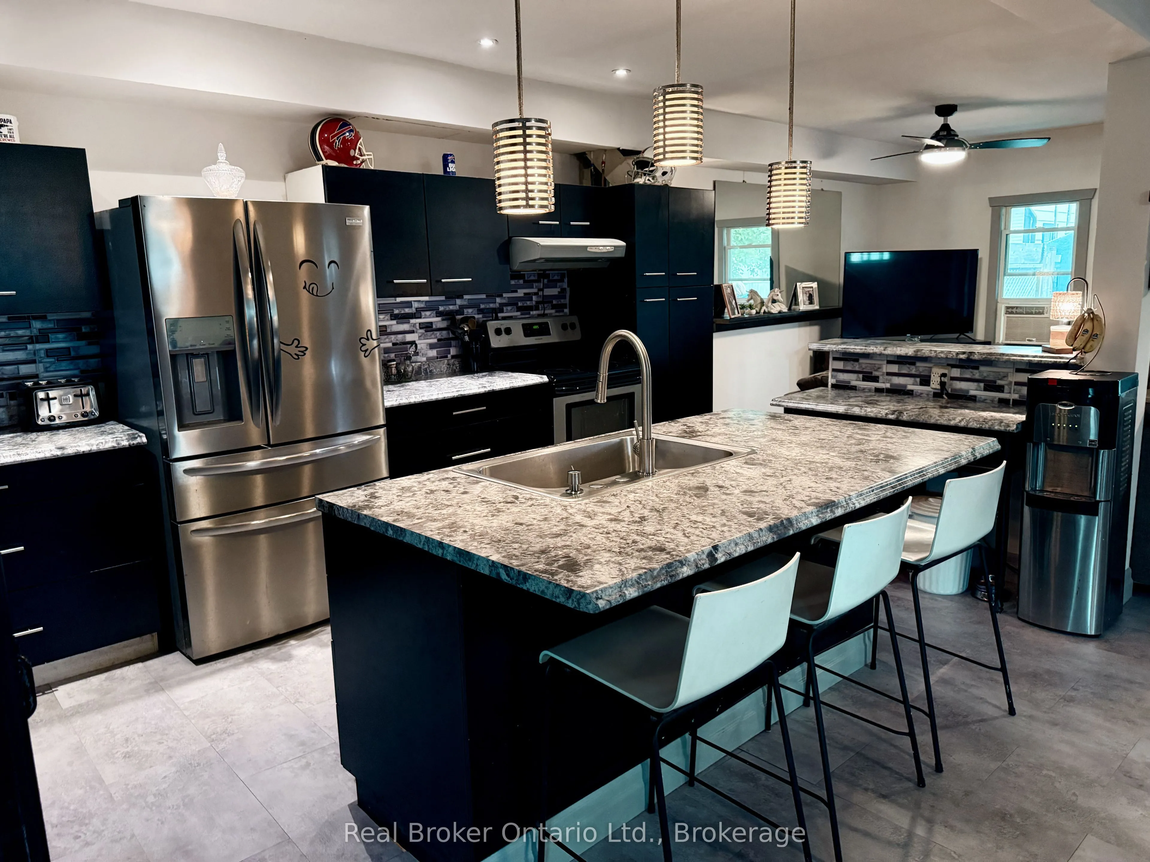 33 Cozy Street, ON L3B 4G7