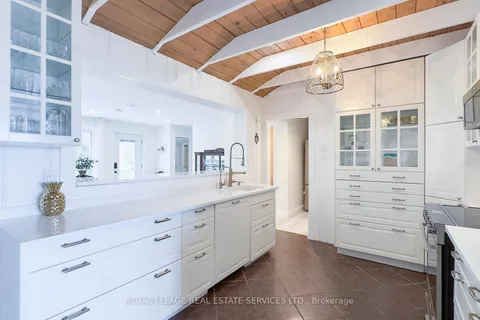 39 Goderich Street, ON N2Z 2L2