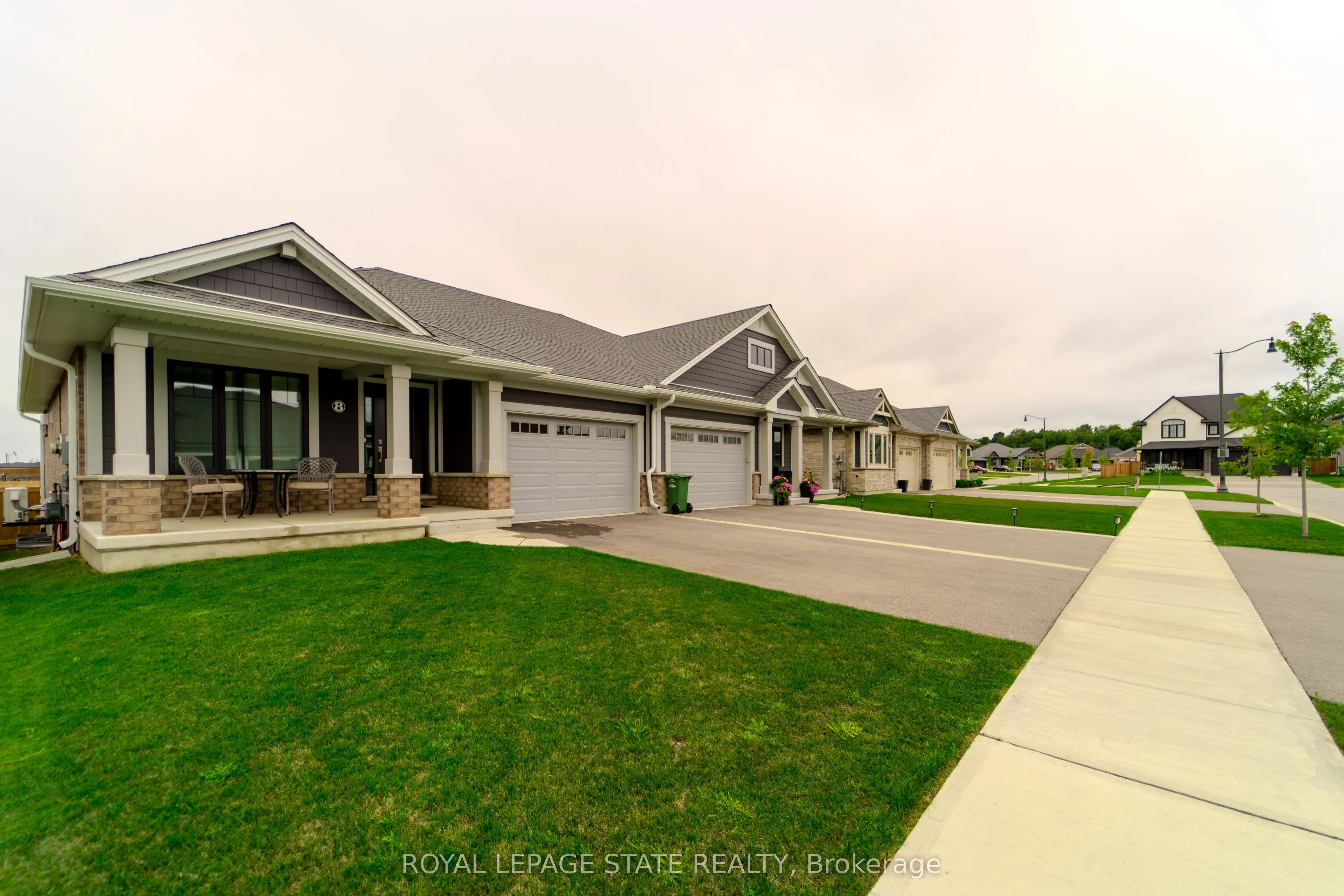 8 Harlequin Court, ON N5R 0L5