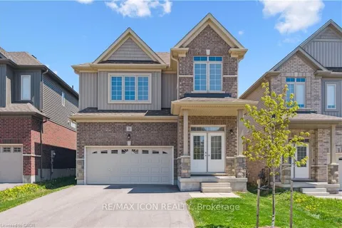 33 Henry Maracle Street, ON N0B 1E0