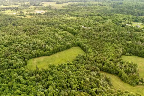 372 McDougall Road, ON P2A 0B3