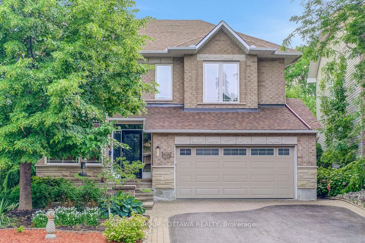 163 Copperwood Street, ON K1C 7S3