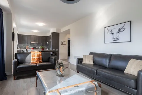 38 Oriole Crescent, ON L3K 6E2