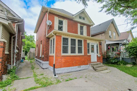 72 Regent Street, ON L3B 4H6