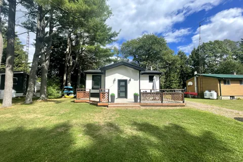 1032 Moore Lake Estates Road, ON K0M 2K0