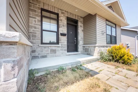 62 Craig Street, ON K8P 2J9