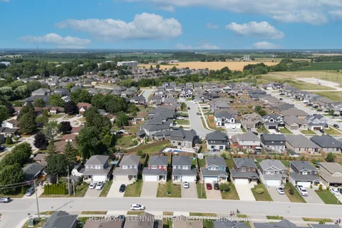 365 Beech Street, ON N0M 2J0