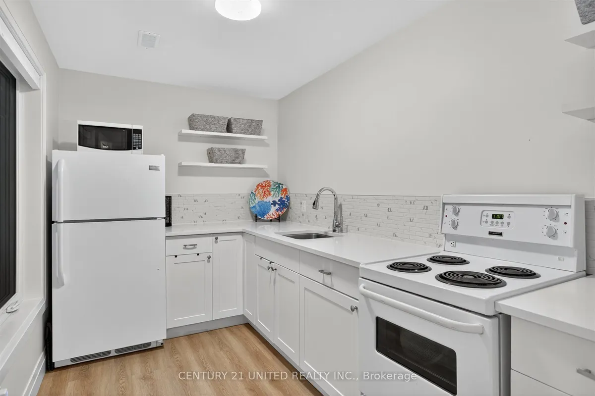 322 Elbow Point Road, ON K0L 1J0