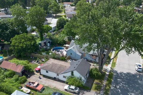 5 Hiawatha Street, ON N3Y 4A5