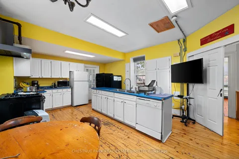 71 Queen Street, ON K0K 2T0