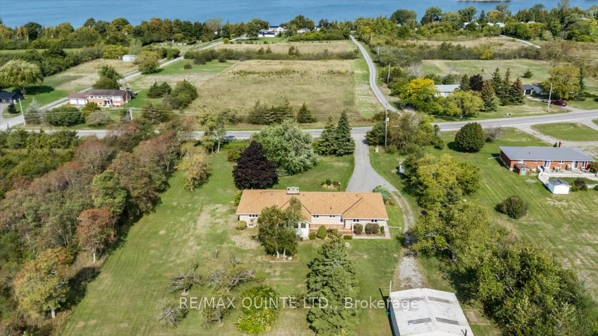 737 County Road 18 Road, ON K0K 1P0