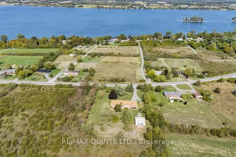 737 County Road 18 Road, ON K0K 1P0