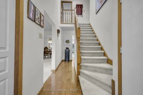 243 Conway Drive, ON N6E 3J4