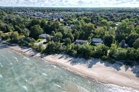 24 Boiler Beach Road, ON N2Z 2L4