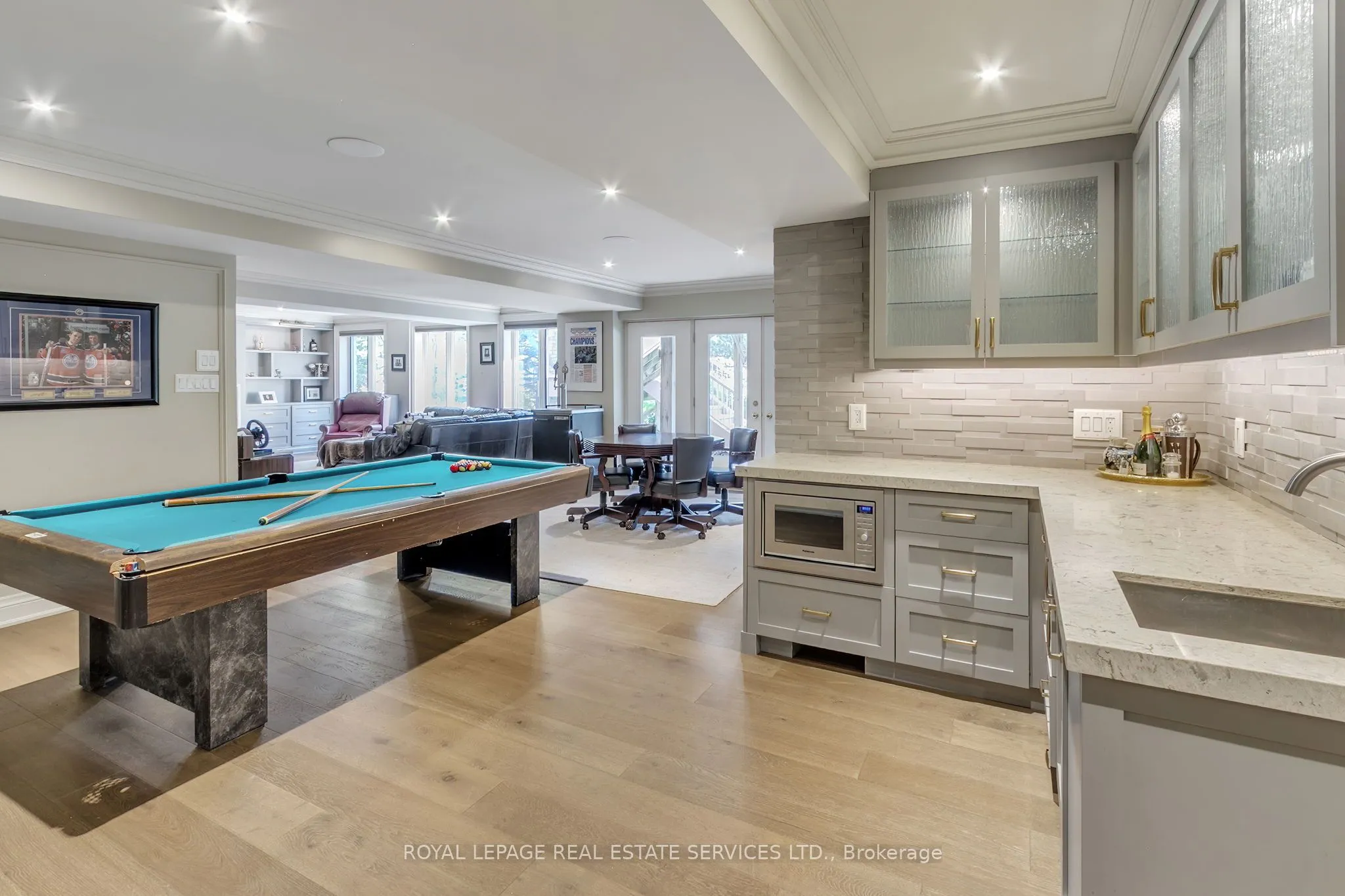 59 Elodia Court, ON L9C 7R2