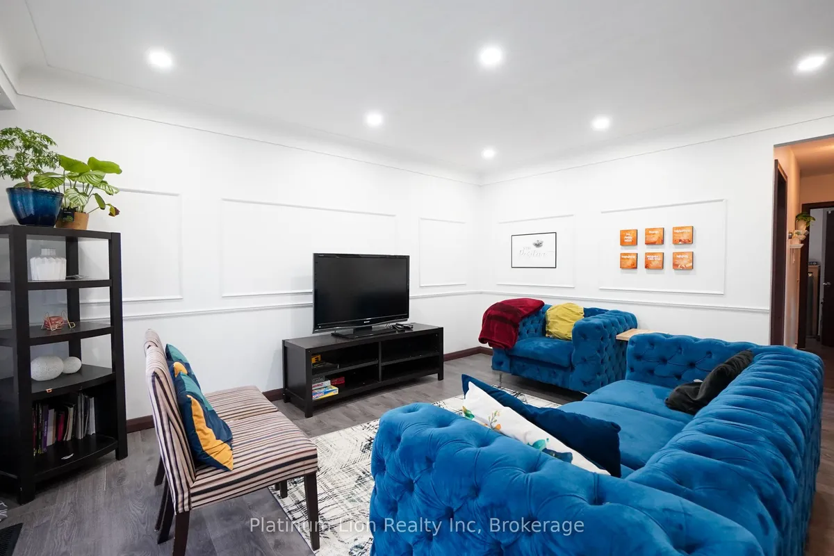 29 Cameo Avenue, ON L8V 2H2