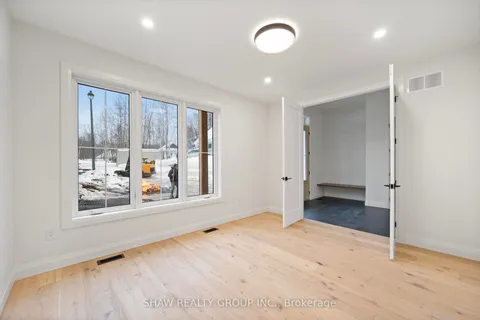 33 Glen Eagle Court, ON P1H 1B1