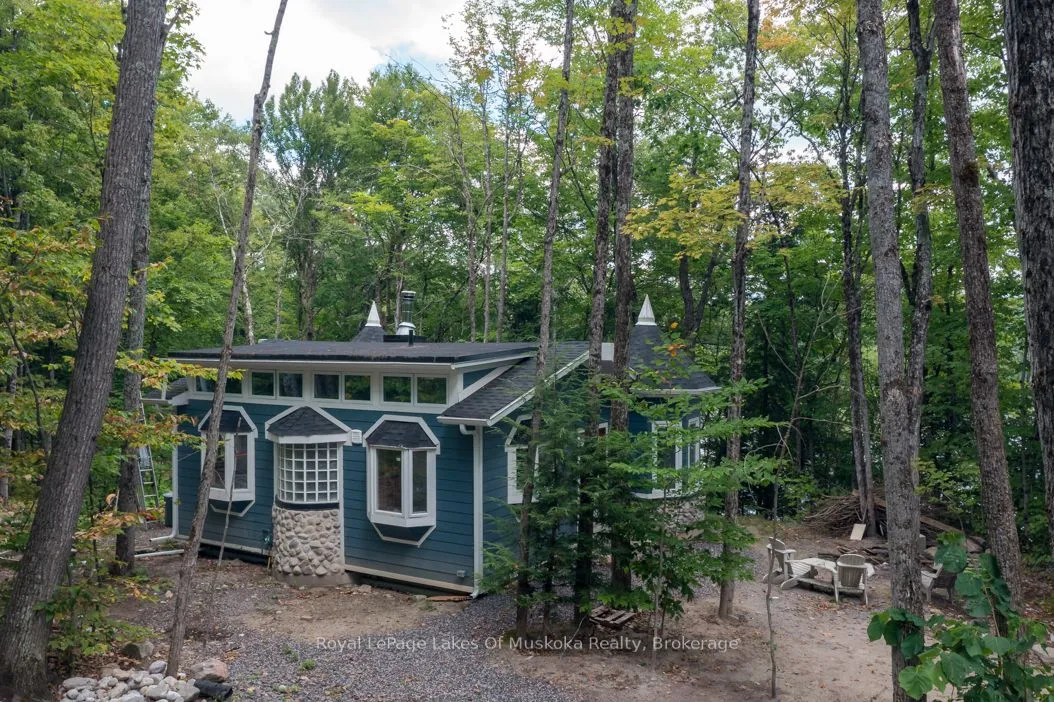 16 Long and Winding Road, ON P2A 2W8