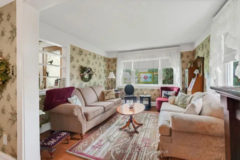 110 Livingston Avenue, ON L3M 1L6