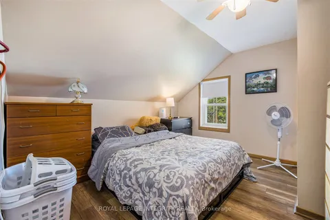 112,114 Clarence Street, ON K0G 1K0