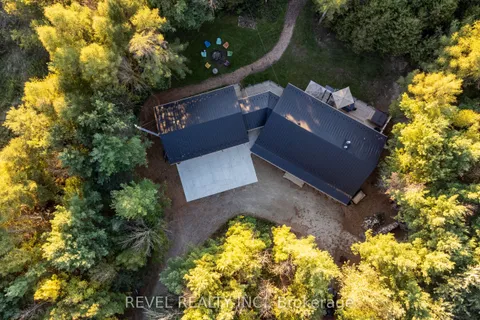 7404 Wellington Road, ON N0G 2K0