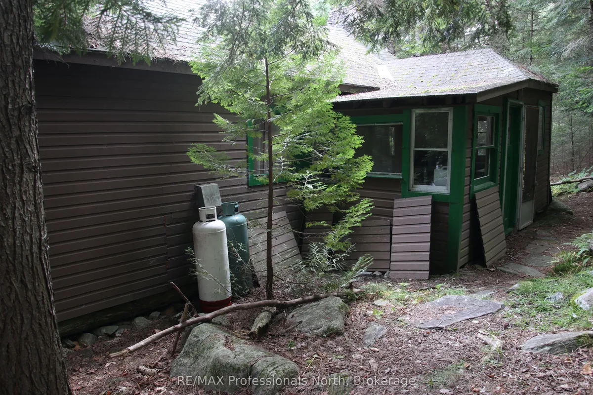 APL1450 1115 Rock Lake Road, ON P0A 1H0