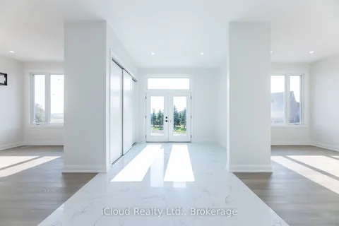 8 Prentis Court, ON L9V 3M9