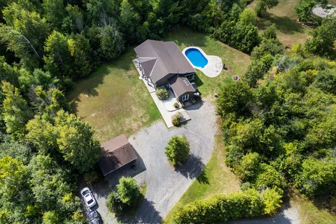 7843 Hwy 15 Highway, ON K7C 3P2