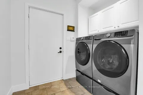 6099 James Bell Drive, ON K4M 1B3