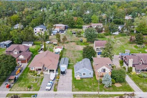 76 Bond Street, ON K0M 1N0