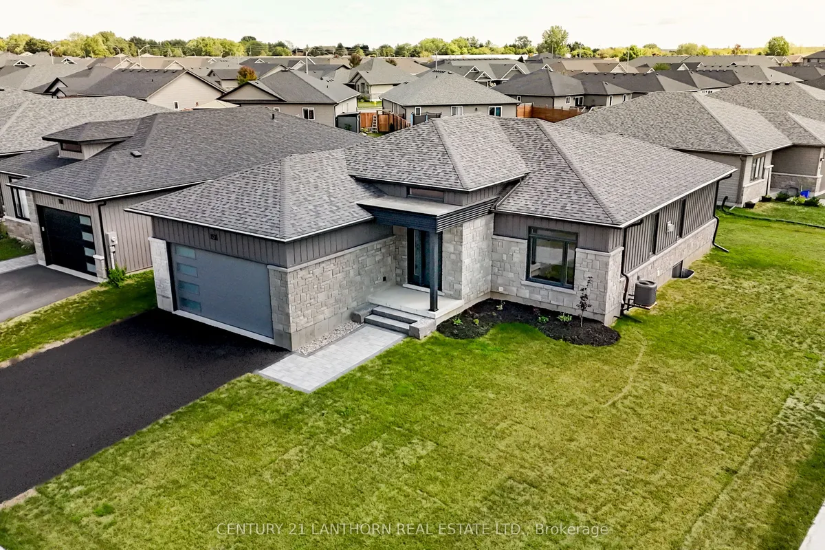 60 Hastings Park Drive, ON K8P 0H7