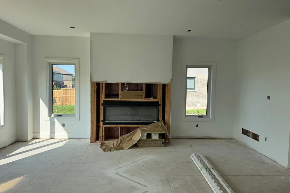 8872 ANGIE Drive, ON L2H 0H9