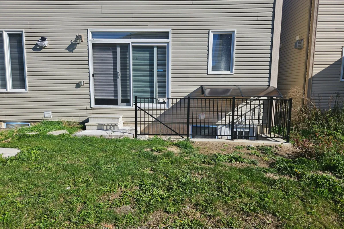 11 Seanesy Drive, ON L3B 0G1