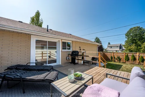 1014 Woodbine Road, ON K7P 2V9