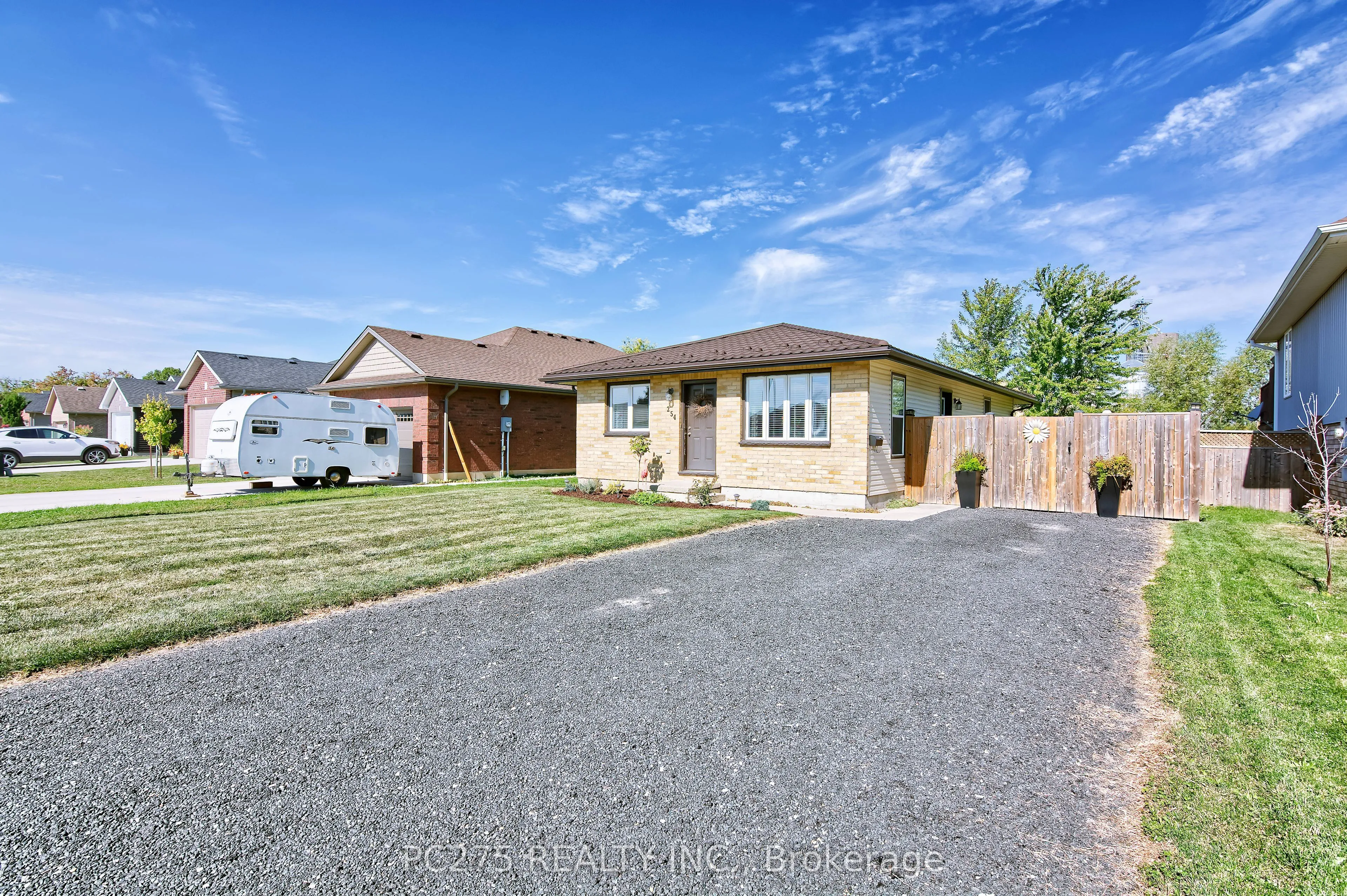 254 South Street, ON N0L 1M0