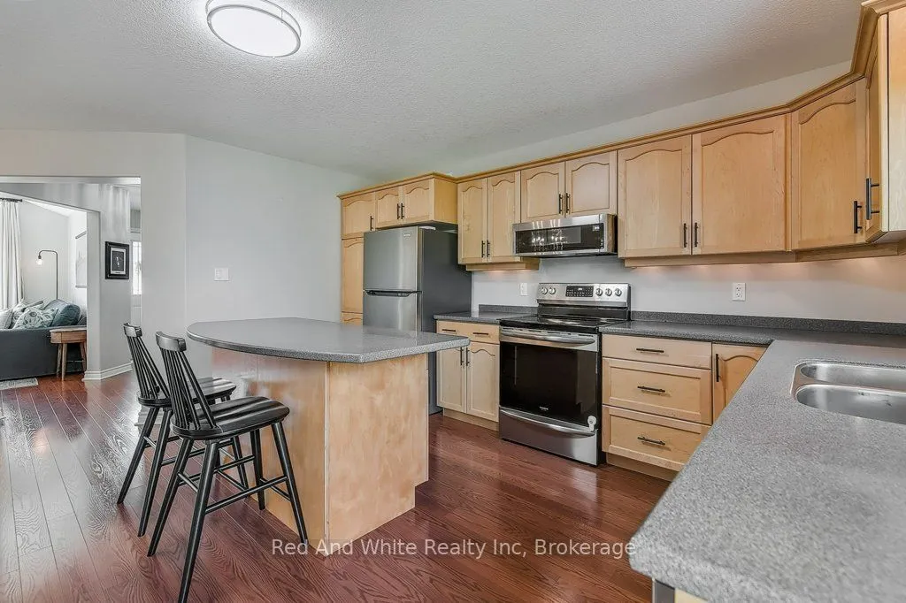 395 Bell Street, ON N0G 2P0