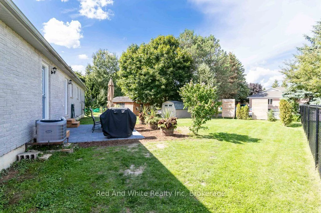 395 Bell Street, ON N0G 2P0